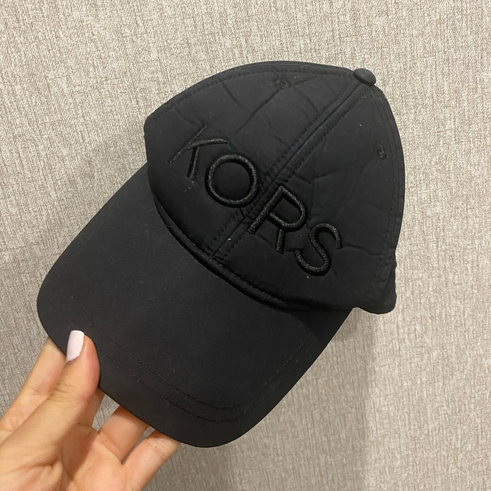 Michael kors cap